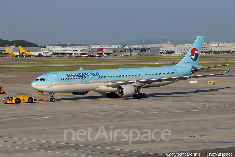 Korean Air Airbus A330-323X (HL7554) | Photo 348967