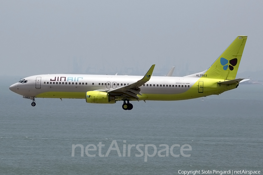 Jin Air Boeing 737-86N (HL7563) | Photo 382602