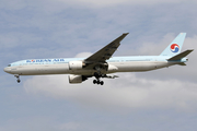 Korean Air Boeing 777-3B5 (HL7573) at  Singapore - Changi, Singapore