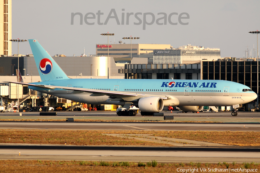 Korean Air Boeing 777-2B5(ER) (HL7575) | Photo 54798