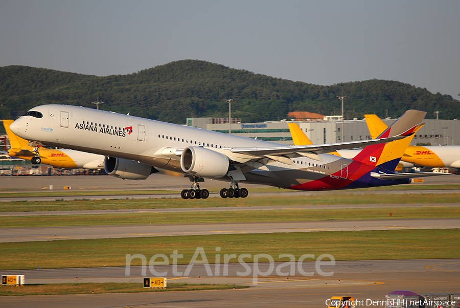 Asiana Airlines Airbus A350-941 (HL7579) | Photo 348977