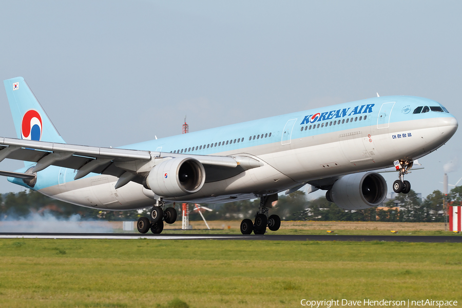 Korean Air Airbus A330-323X (HL7585) | Photo 12251