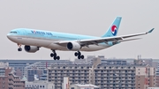 Korean Air Airbus A330-323 (HL7586) at  Fukuoka, Japan