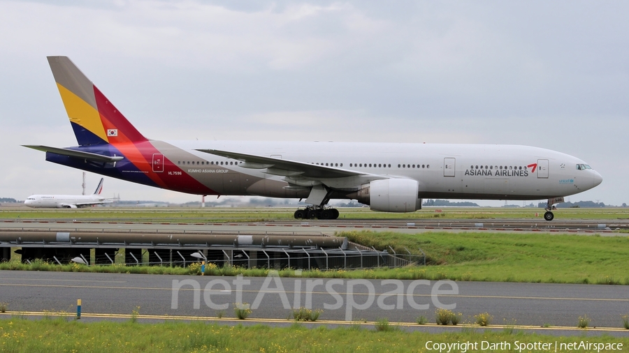 Asiana Airlines Boeing 777-28E(ER) (HL7596) | Photo 221803