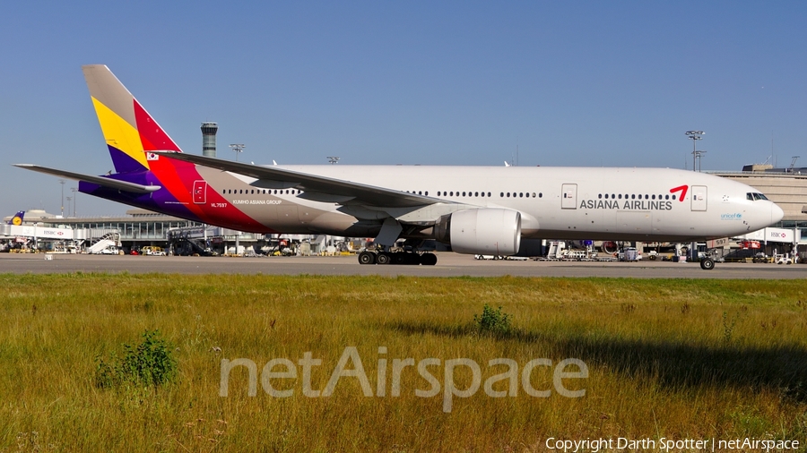 Asiana Airlines Boeing 777-28E(ER) (HL7597) | Photo 237304