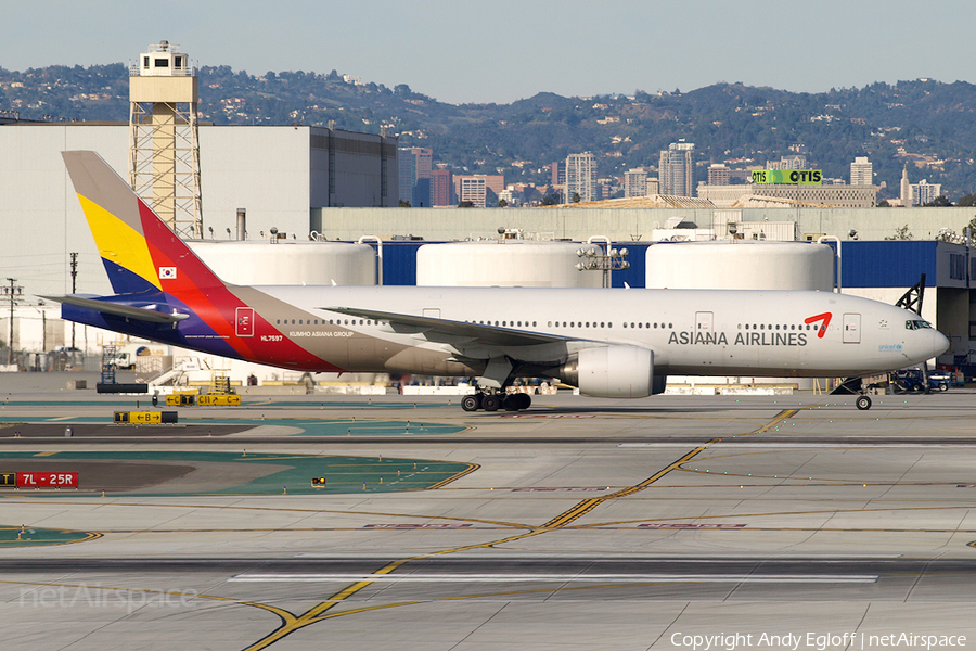 Asiana Airlines Boeing 777-28E(ER) (HL7597) | Photo 225773