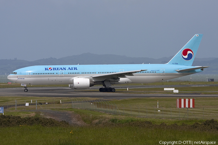 Korean Air Boeing 777-2B5(ER) (HL7598) | Photo 284542