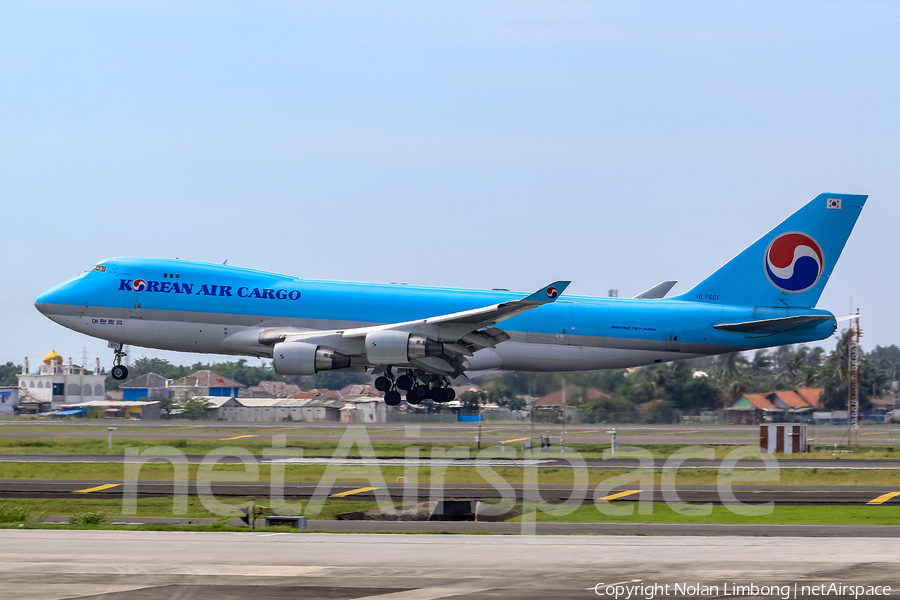 Korean Air Cargo Boeing 747-4B5(ERF) (HL7601) | Photo 377547