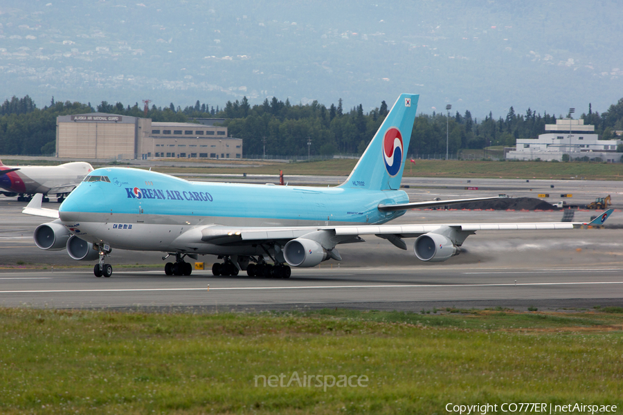 Korean Air Cargo Boeing 747-4B5F (HL7602) | Photo 30602