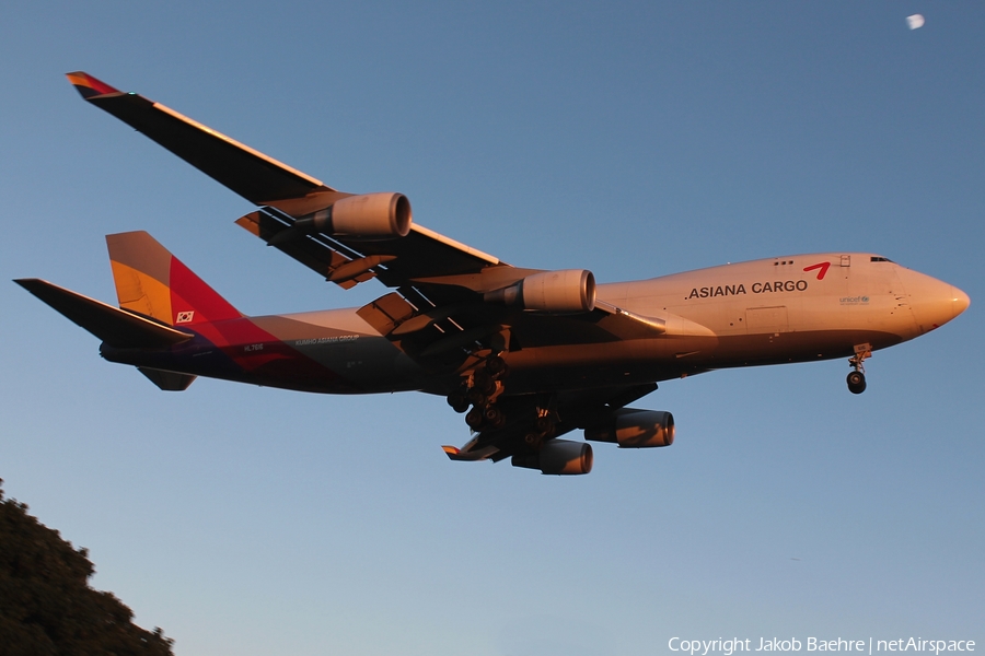 Asiana Cargo Boeing 747-446F (HL7616) | Photo 143649