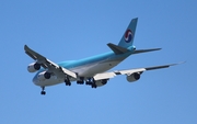 Korean Air Boeing 747-8B5 (HL7631) at  San Francisco - International, United States