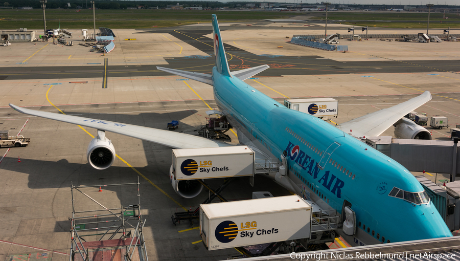 Korean Air Boeing 747-8B5 (HL7637) | Photo 243173
