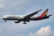 Asiana Airlines Boeing 777-28E(ER) (HL7700) at  London - Heathrow, United Kingdom