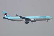 Korean Air Airbus A330-323X (HL7702) at  Hong Kong - Chek Lap Kok International, Hong Kong