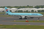 Korean Air Airbus A330-323X (HL7702) at  Tokyo - Narita International, Japan