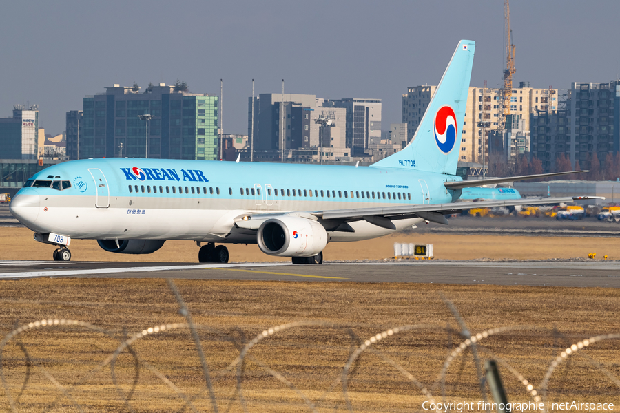Korean Air Boeing 737-9B5 (HL7708) | Photo 543698