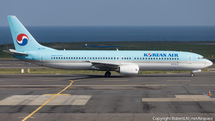 Korean Air Boeing 737-9B5 (HL7717) | Photo 590208