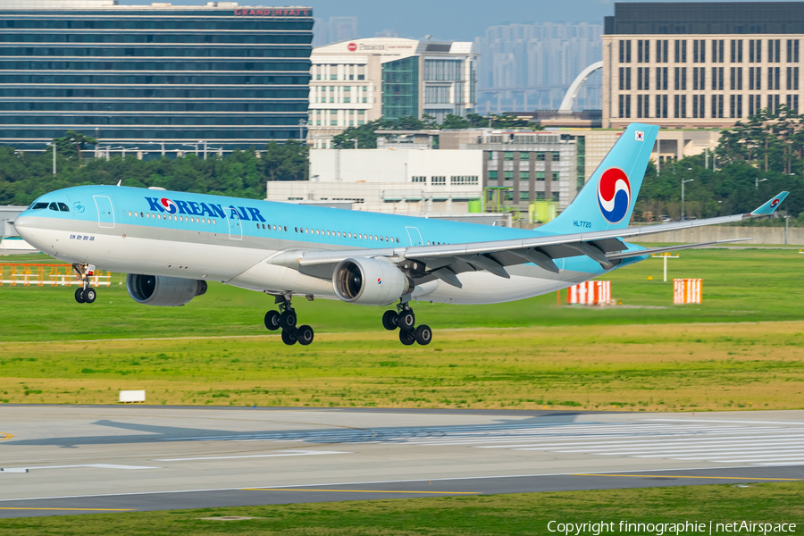 Korean Air Airbus A330-323 (HL7720) | Photo 520452
