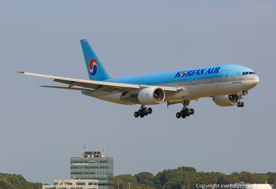 Korean Air Boeing 777-2B5(ER) (HL7721) | Photo 421512