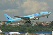 Korean Air Boeing 777-2B5(ER) (HL7721) at  Sao Paulo - Guarulhos - Andre Franco Montoro (Cumbica), Brazil