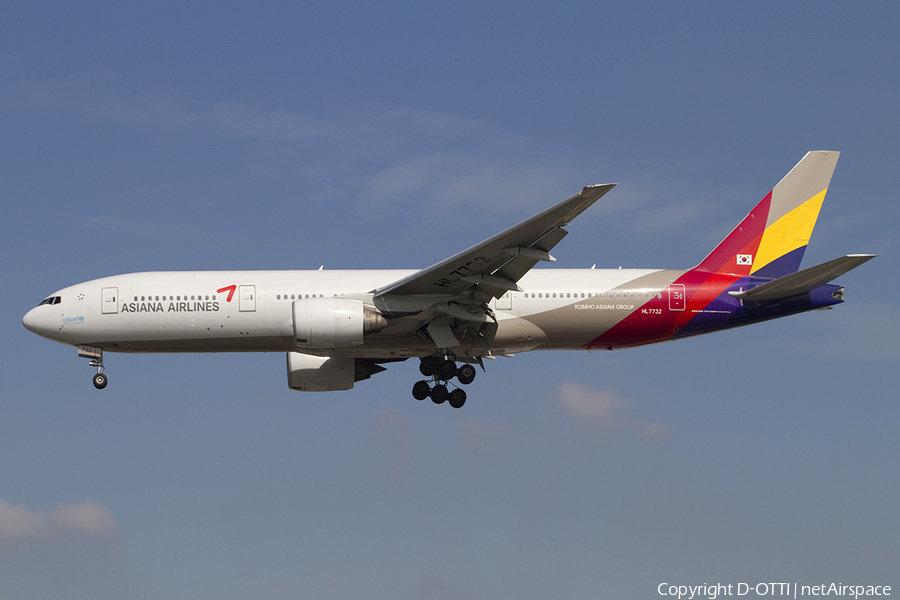 Asiana Airlines Boeing 777-28E(ER) (HL7732) | Photo 336164