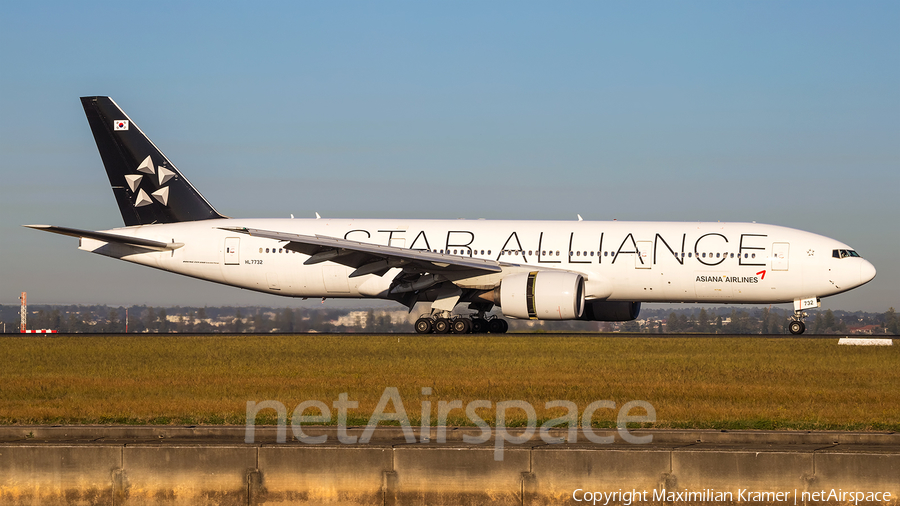 Asiana Airlines Boeing 777-28E(ER) (HL7732) | Photo 390360