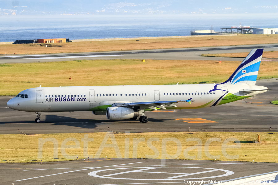 Asiana Airlines Airbus A321-231 (HL7735) | Photo 427621