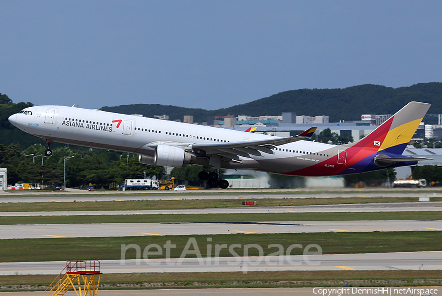 Asiana Airlines Airbus A330-323X (HL7736) | Photo 344231