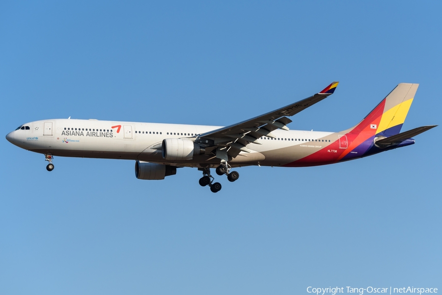 Asiana Airlines Airbus A330-323X (HL7736) | Photo 296943