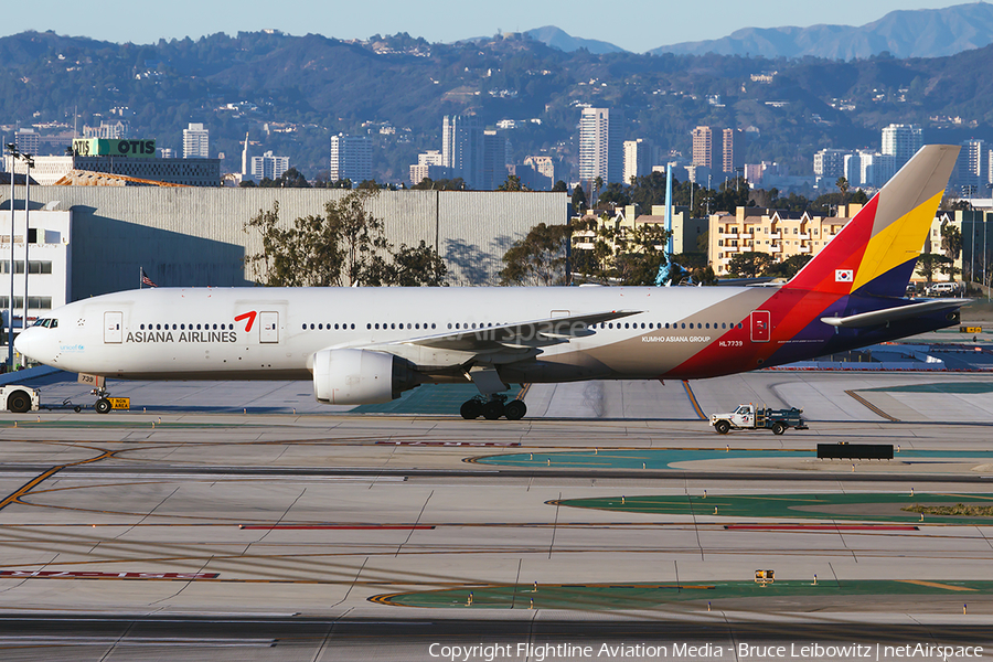 Asiana Airlines Boeing 777-28E(ER) (HL7739) | Photo 104882