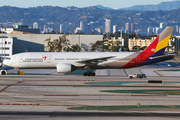 Asiana Airlines Boeing 777-28E(ER) (HL7739) at  Los Angeles - International, United States