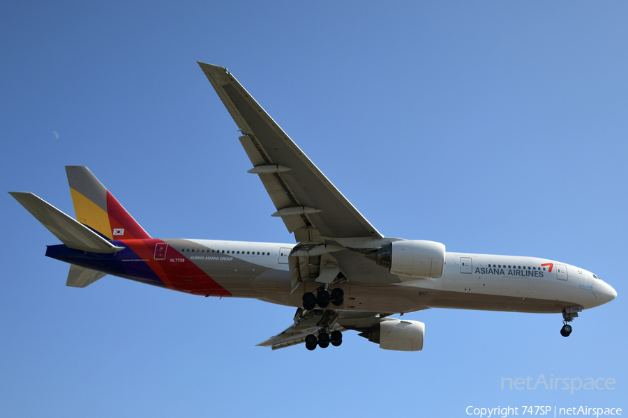 Asiana Airlines Boeing 777-28E(ER) (HL7739) | Photo 39596