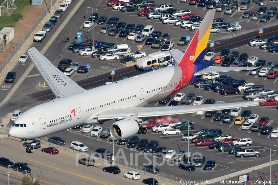 Asiana Airlines Boeing 777-28E(ER) (HL7739) | Photo 65097