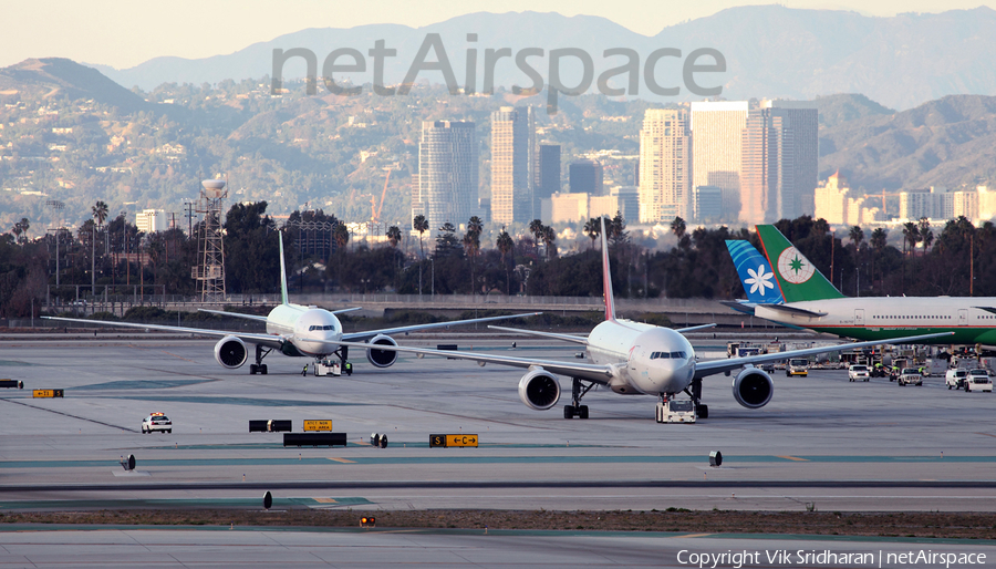 Asiana Airlines Boeing 777-28E(ER) (HL7739) | Photo 96843