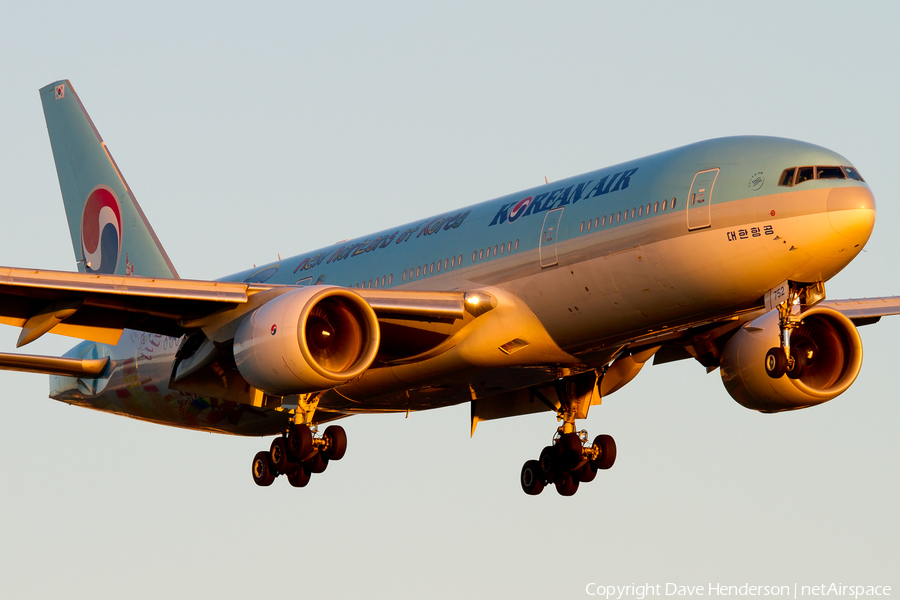 Korean Air Boeing 777-2B5(ER) (HL7752) | Photo 9193