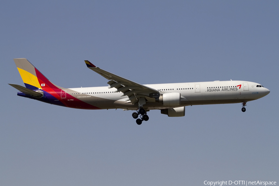 Asiana Airlines Airbus A330-323X (HL7754) | Photo 406021