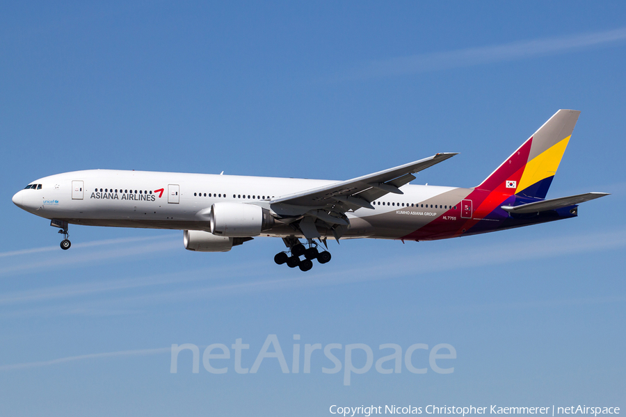 Asiana Airlines Boeing 777-28E(ER) (HL7755) | Photo 100426