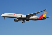 Asiana Airlines Airbus A350-941 (HL7771) at  Los Angeles - International, United States