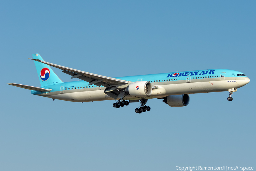 Korean Air Boeing 777-3B5(ER) (HL7782) | Photo 262521