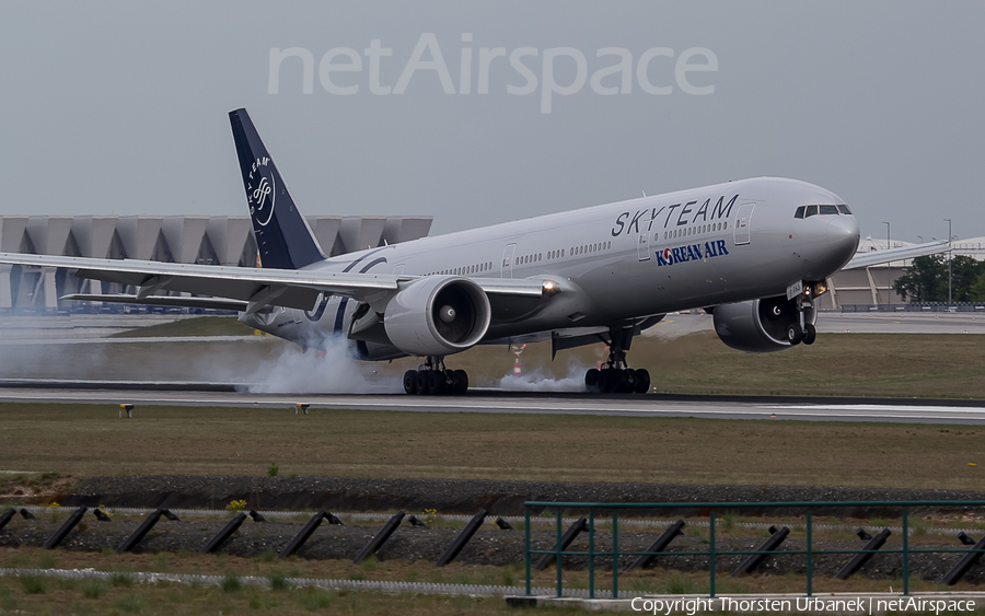 Korean Air Boeing 777-3B5(ER) (HL7783) | Photo 115766