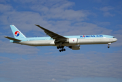 Korean Air Boeing 777-3B5(ER) (HL7783) at  Toronto - Pearson International, Canada