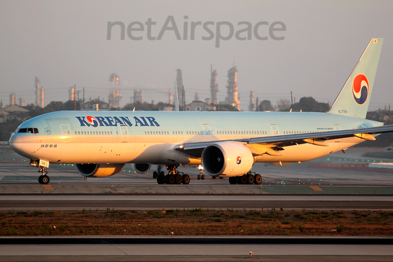 Korean Air Boeing 777-3B5(ER) (HL7784) at  Los Angeles - International, United States