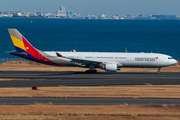 Asiana Airlines Airbus A330-323E (HL7793) at  Tokyo - Haneda International, Japan