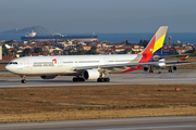 Asiana Airlines Airbus A330-323 (HL7794) at  Istanbul - Ataturk, Turkey
