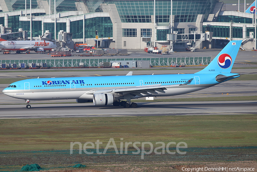 Korean Air Airbus A330-323 (HL8001) | Photo 372462