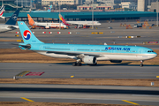 Korean Air Airbus A330-323X (HL8002) at  Seoul - Incheon International, South Korea