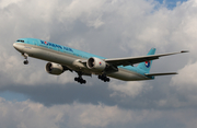 Korean Air Boeing 777-3B5(ER) (HL8011) at  London - Heathrow, United Kingdom