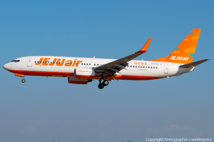 Jeju Air Boeing 737-8GJ (HL8032) | Photo 543744