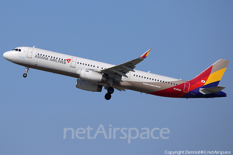 Asiana Airlines Airbus A321-231 (HL8038) | Photo 344894