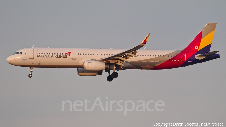 Asiana Airlines Airbus A321-231 (HL8039) | Photo 205228